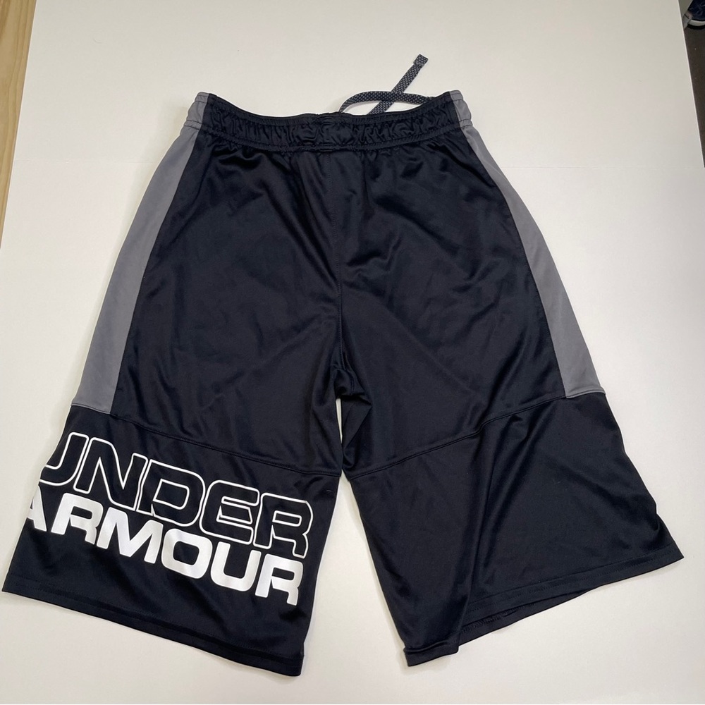 Under Armour Loose Fit Shorts YLG Black Gray Youth Boys Large Basketball Gym